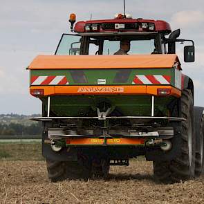 De Amazone ZA-TS 2000 met hellingsensor van de firma Frissen.