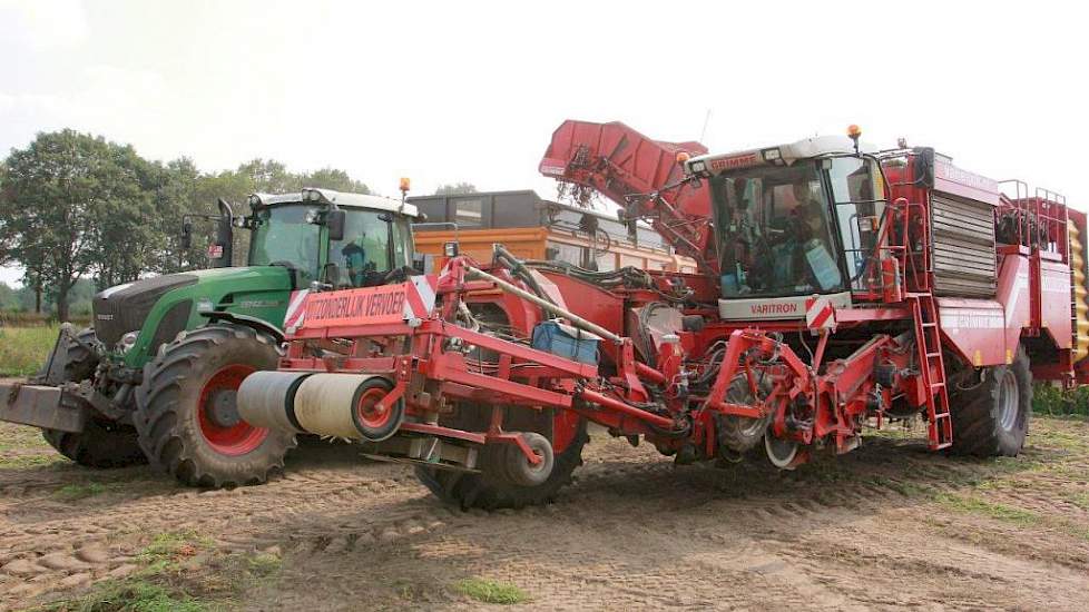 Van Eijk teelt de waspeen op contract. Zorgen over het volleveren van deze contracten waren er niet. „Waspeen wordt in hectares uitbetaald, niet in tonnen.”