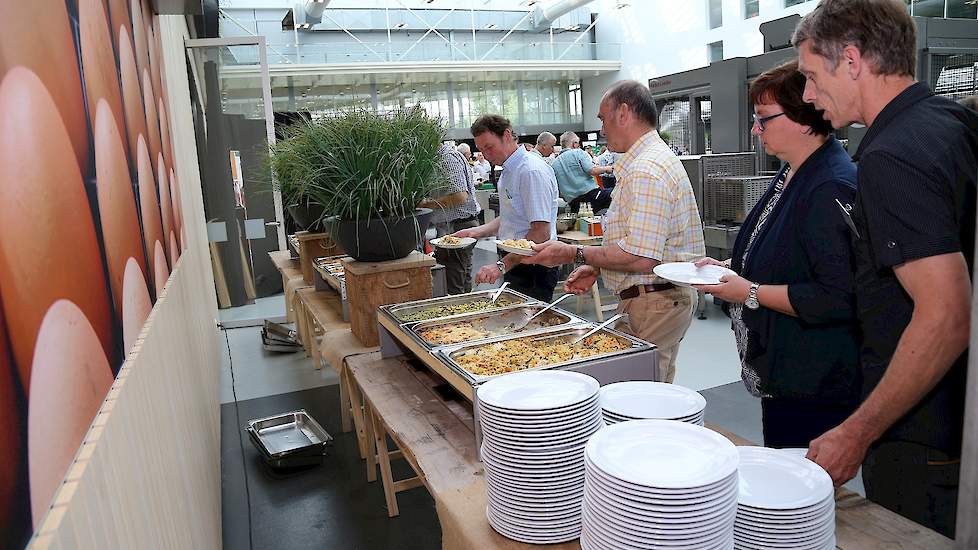 ’s Avonds, na afloop van de presentaties was het tijd voor het buffet.