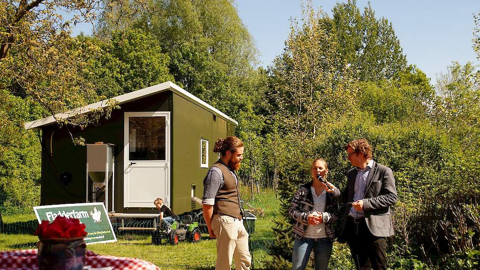 De eerste bestellingen voor het vlees zijn binnen. Catering & Charcuterie De Lekkere Man, die meer ervaring heeft met manlijk vlees, gaat deze haantjes ook als regionaal product gebruiken. De kostprijs is nog niet bekend maar de eerste bestellingen van pa