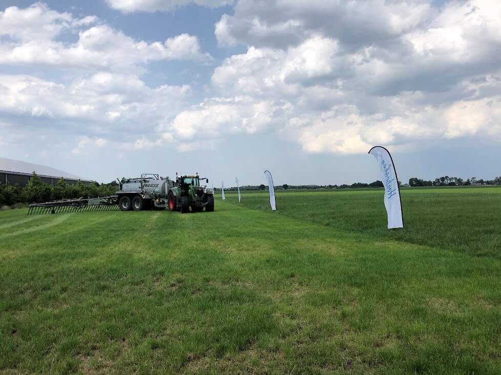 Het proefveld in Bergeijk bij loonbedrijf Houbraken (NB).